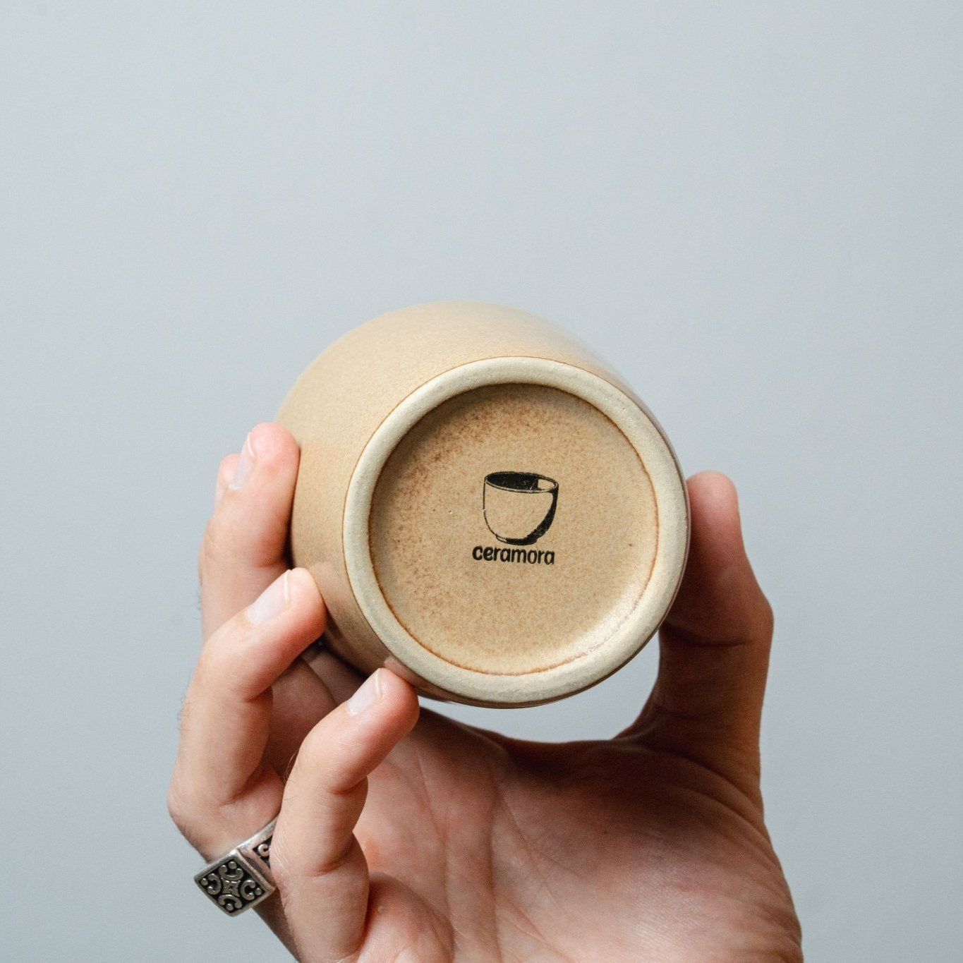 מאג חיבוק | נגה | 370 מ׳׳ל - Ceramora כוסות מאג