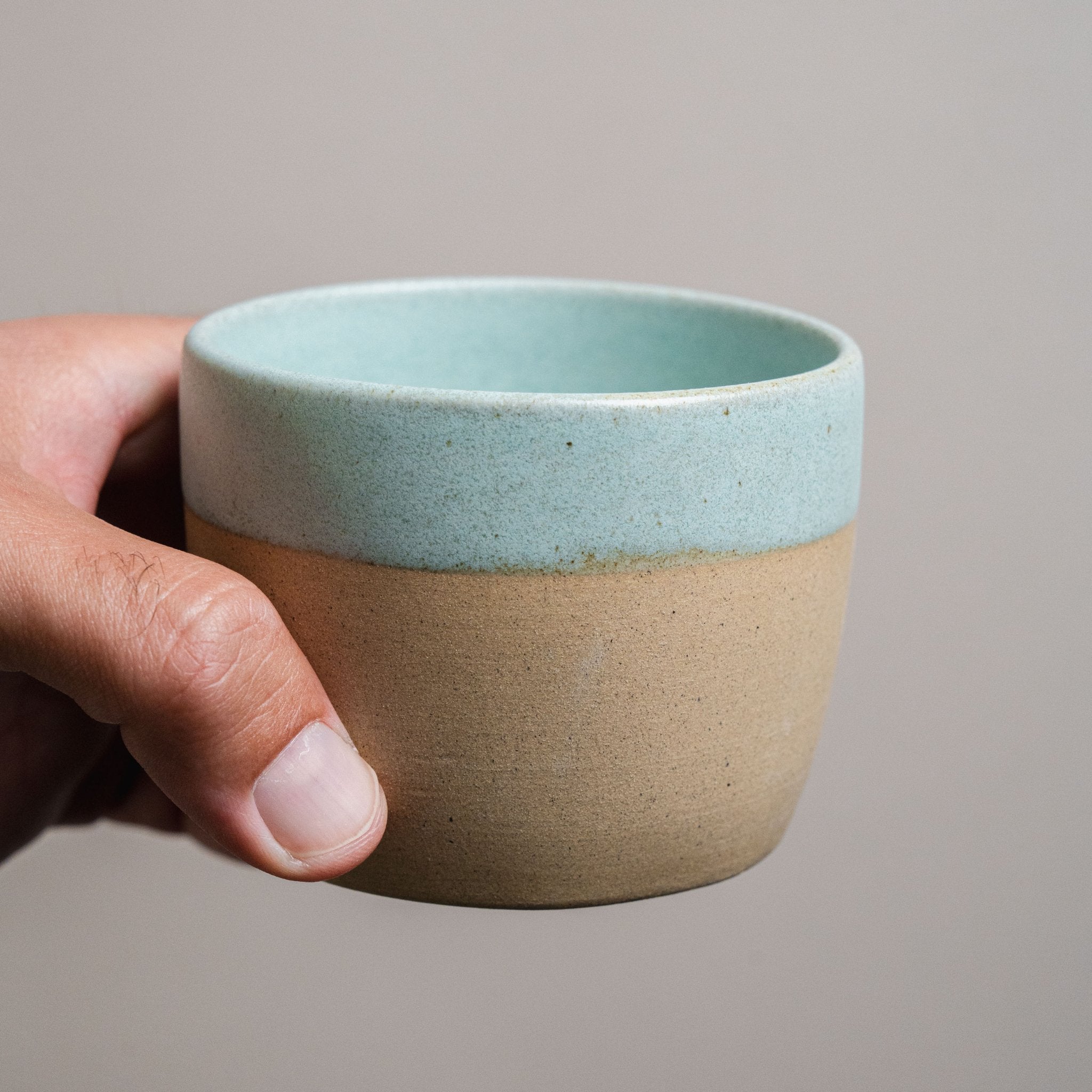 מארז מתנה מעץ - קפוצ׳ינו עגלגלות - Ceramora כוסות קורטדו