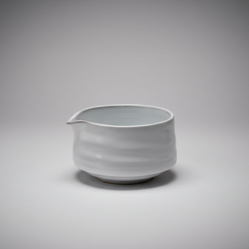 קערה להכנת מאצ׳ה  - בצבע לבן