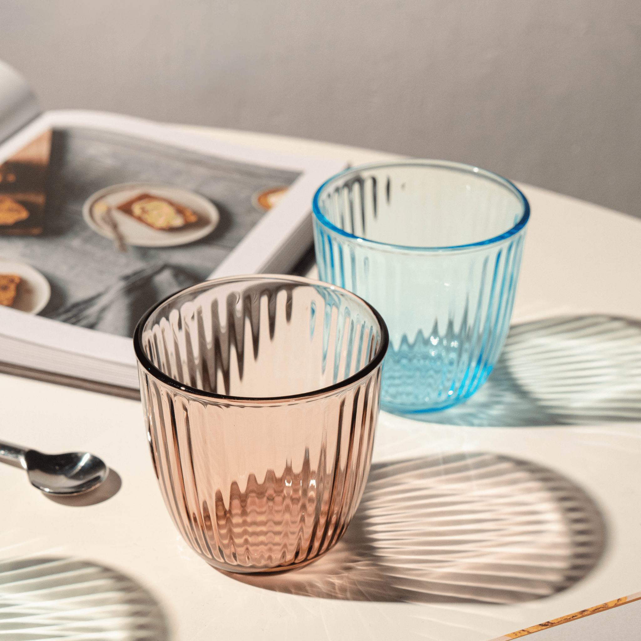 מארז 12 כוסות | זכוכית פסים - Ceramora כוסות קורטדו