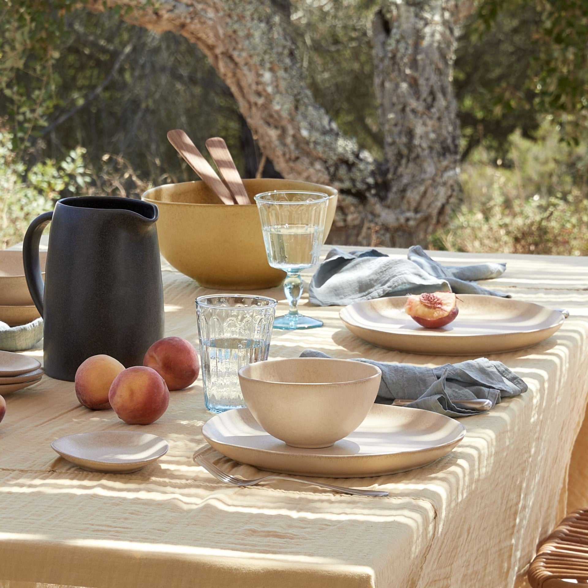 מארז צלחות | צבעי פסטל | עיקרית - Ceramora