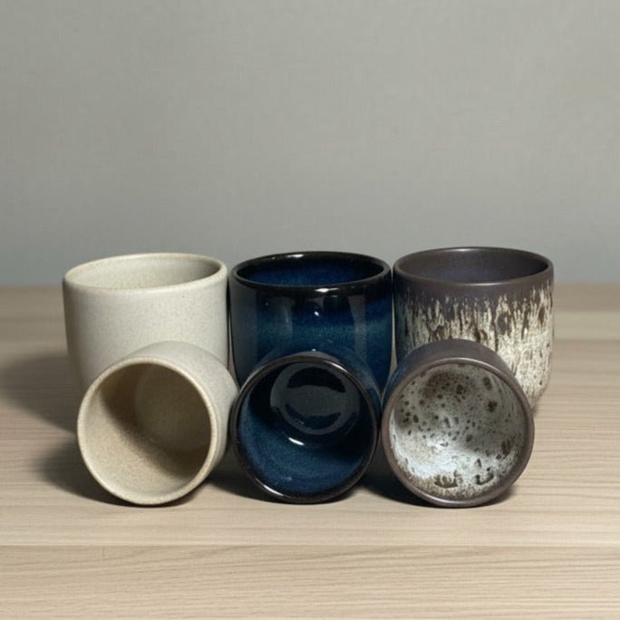 מארז מתנה לאוהבי קפוצ’ינו ואספרסו – סדרת נגה - Ceramora כוסות קורטדו