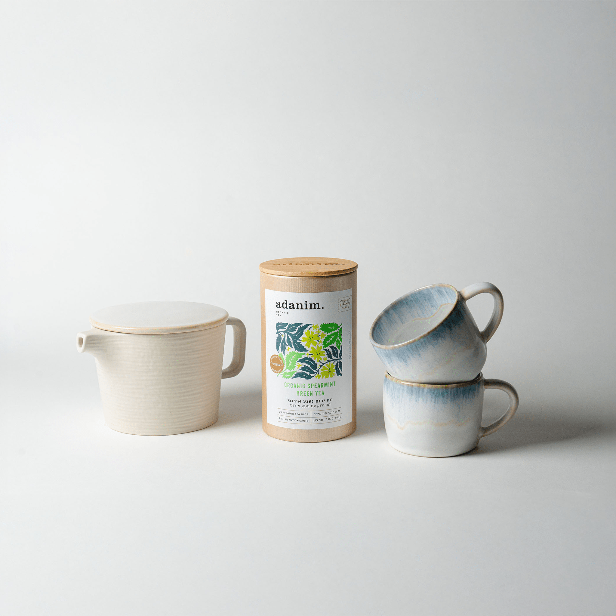 מארז מתנה לאוהבי תה | כחול לבן - Ceramora כוסות קורטדו