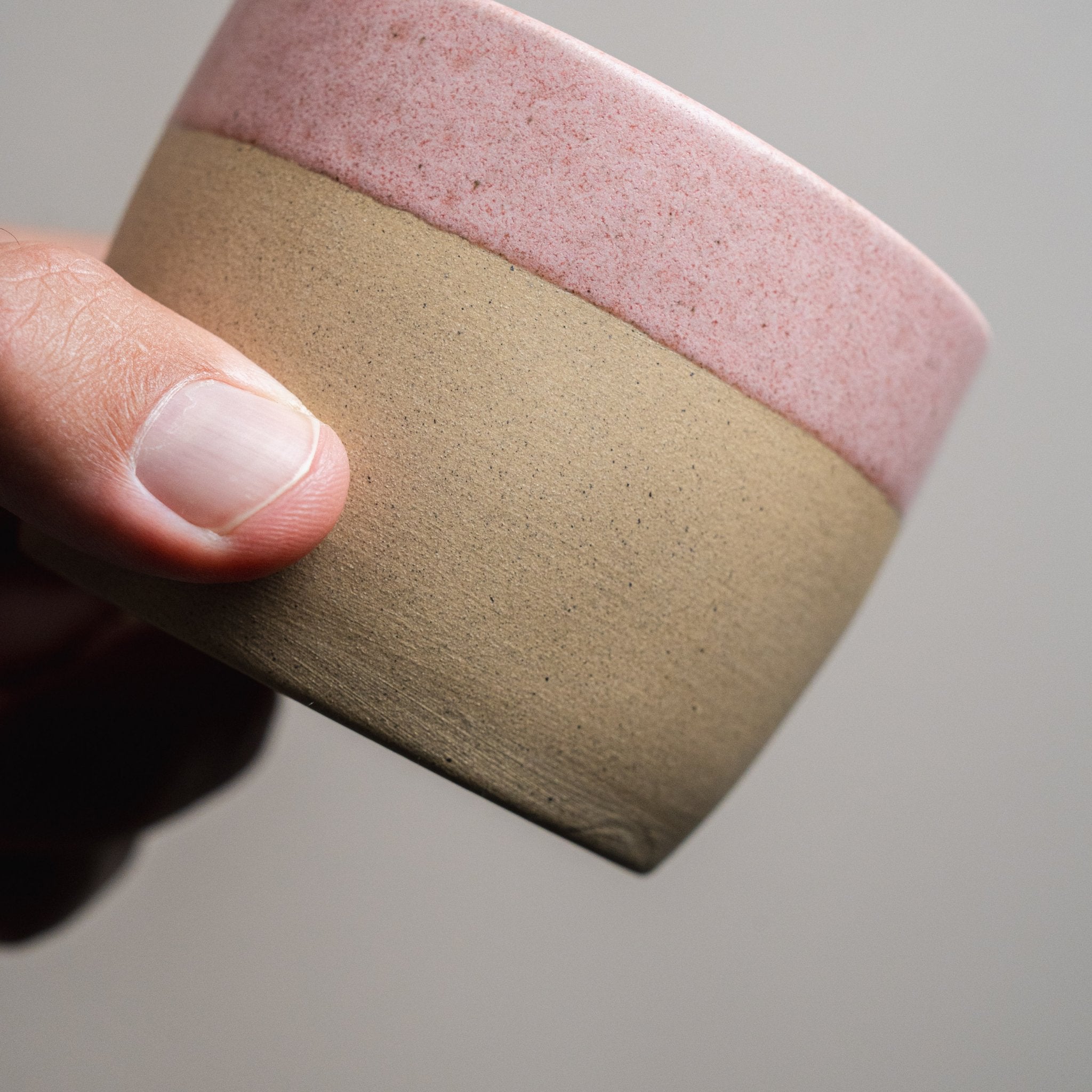 מארז מתנה מעץ - קפוצ׳ינו עגלגלות - Ceramora כוסות קורטדו