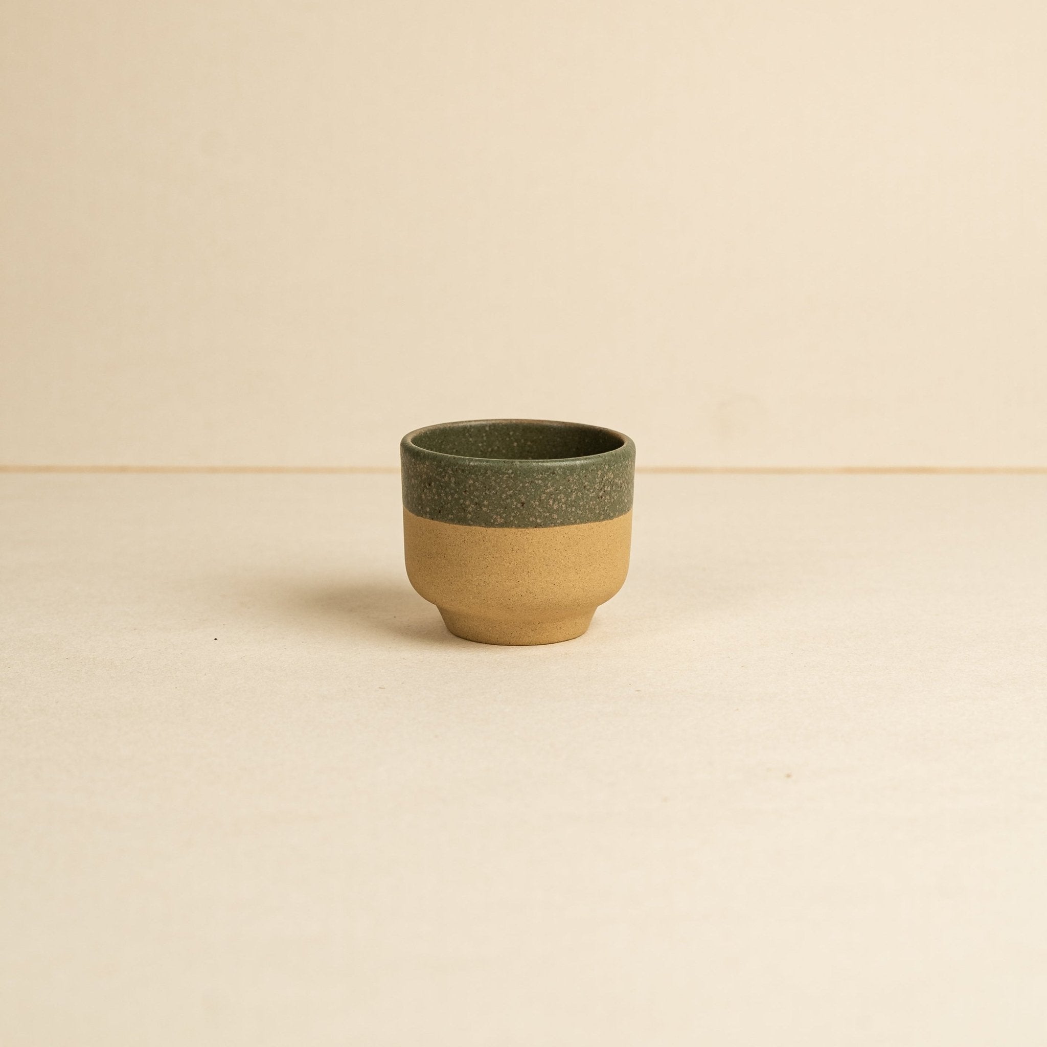 כוס אספרסו / קורטדו – סדרת שבתאי - Ceramora כוסות אספרסו