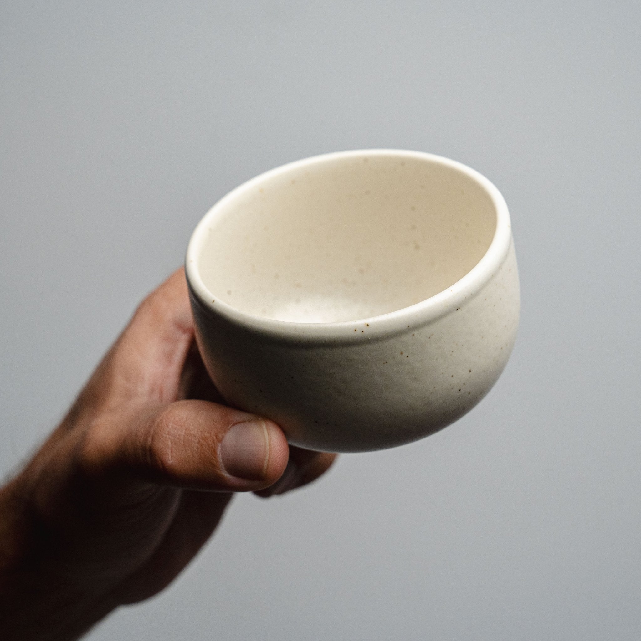 סט 24 יחידות - צלחות קערות מרק וסלט - Ceramora כוסות קורטדו