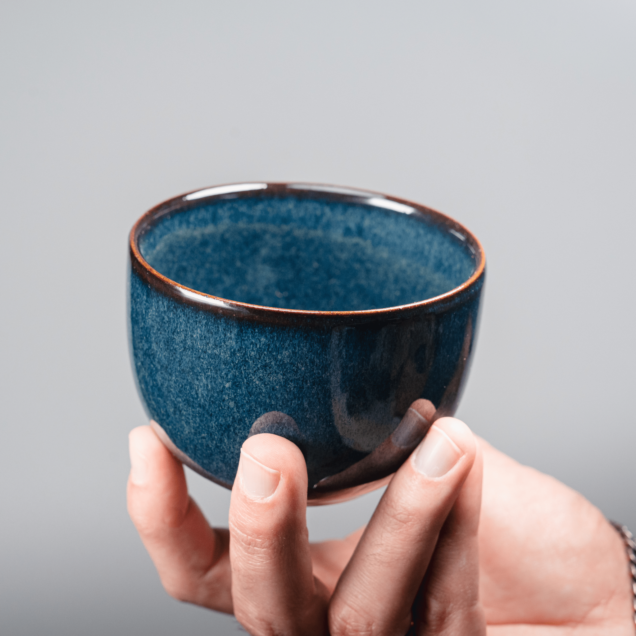 ספל קפוצינו כחול עמוק סדרת נגה – 265 מ"ל - Ceramora כוסות לאטה