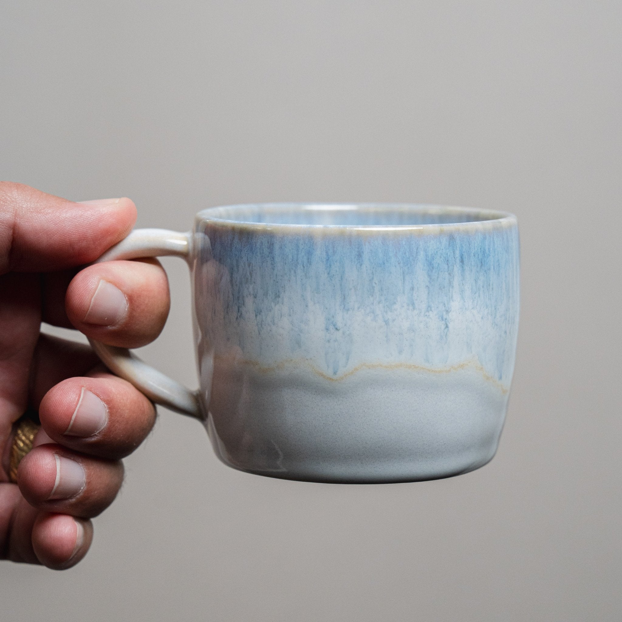 ספל תה עם ידית + תחתית | כחול לבן | שישייה - Ceramora